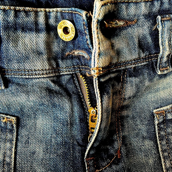 Diesel Wash 008N1_STRETCH ~ HUSHY Low Rise Straight Cut Distressed Denim ~ BLUE - Picture 8 of 8
